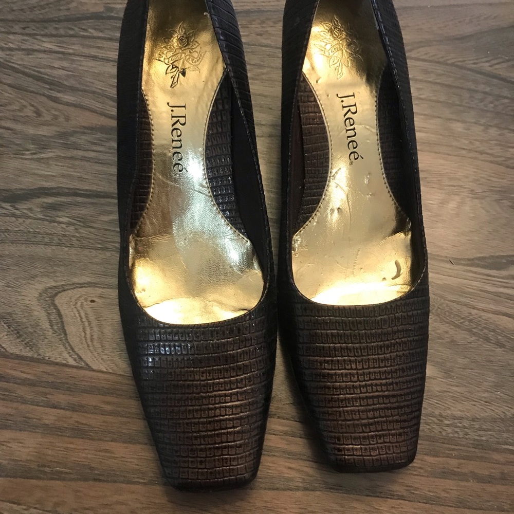 J.Renee Bronze pumps